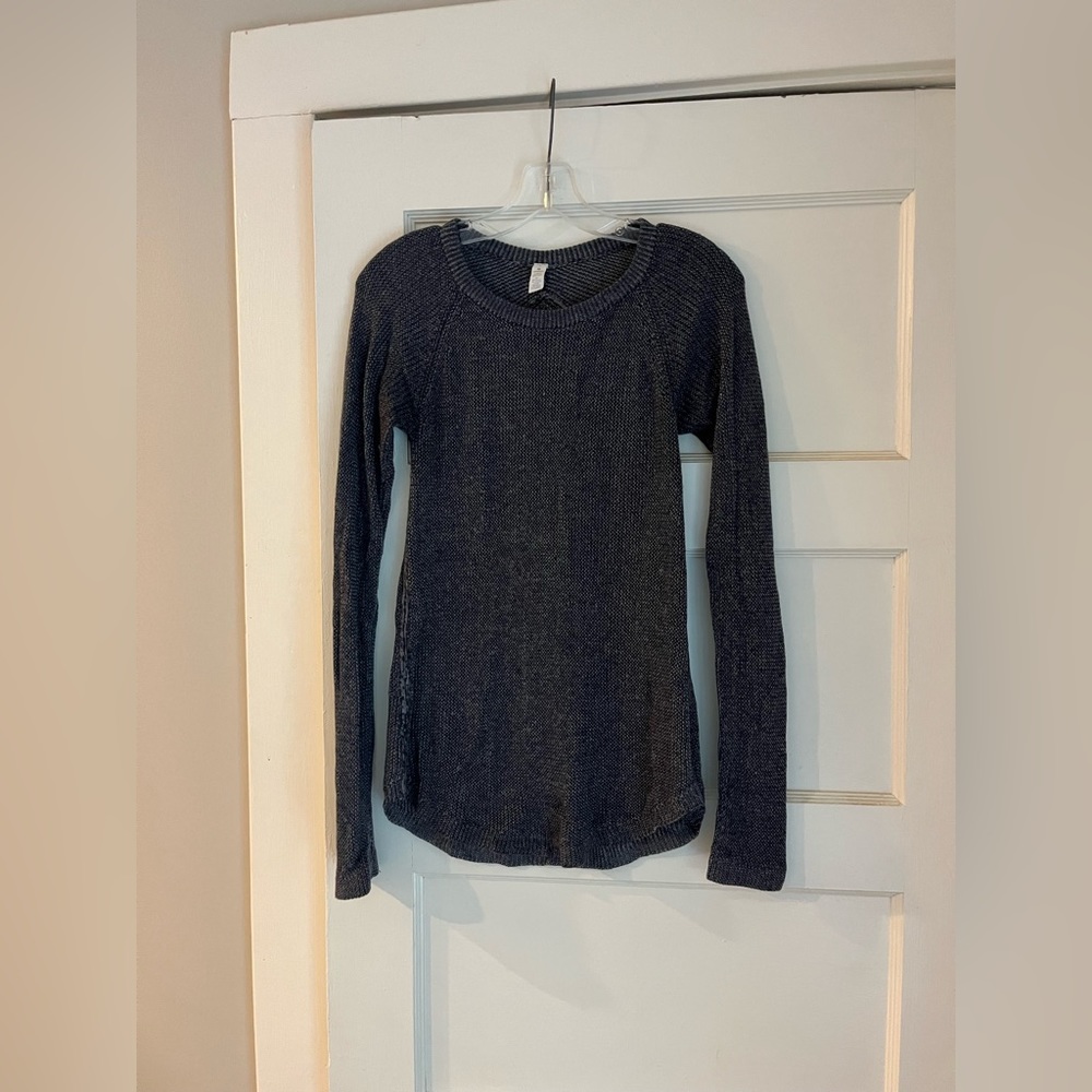 Lulu lemon sweater